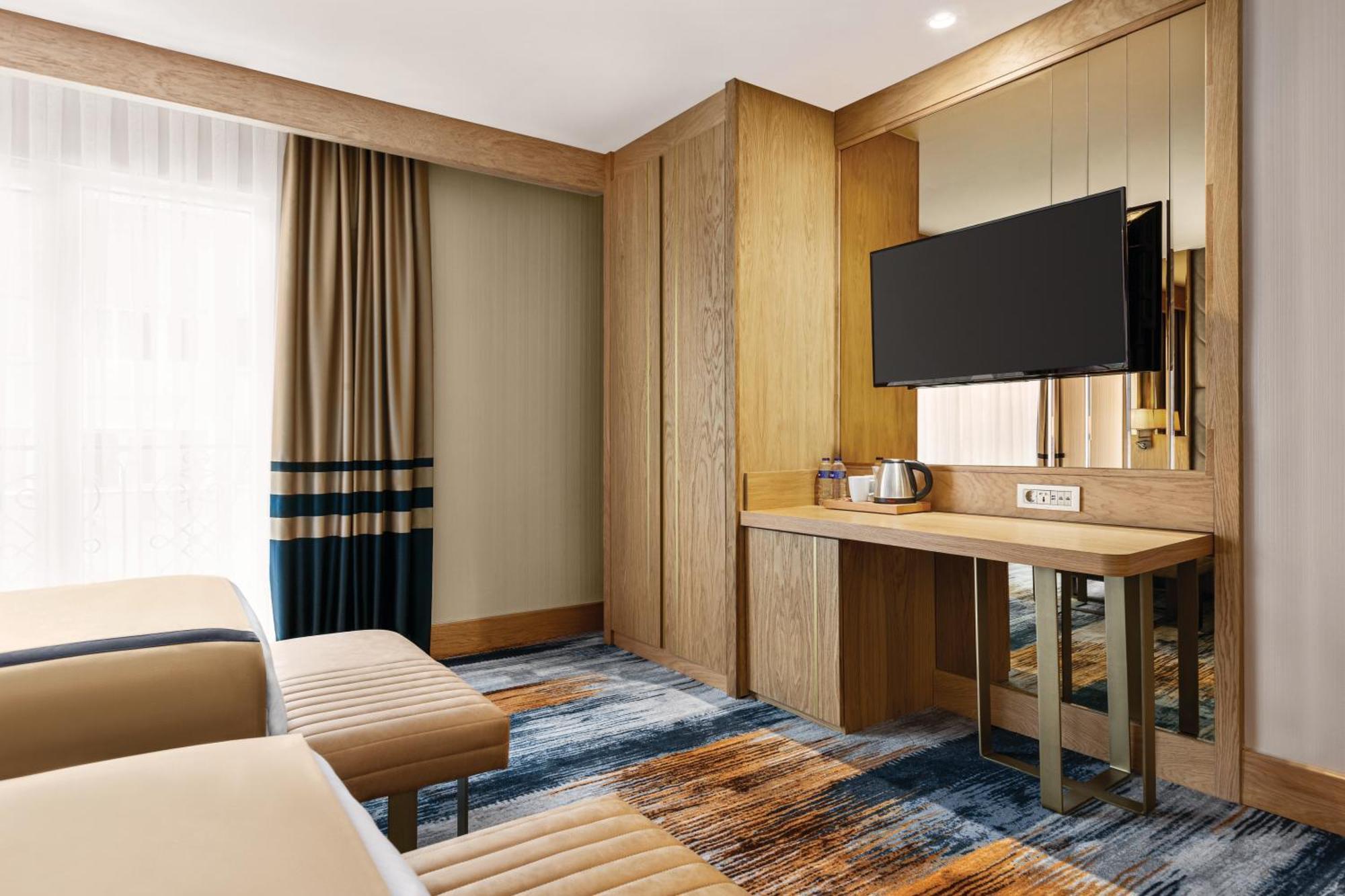 Days Inn By Wyndham Istanbul Bomonti Exteriör bild